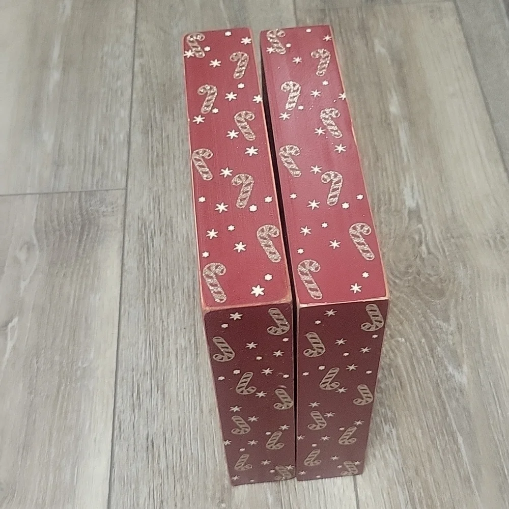 NWOT Two Red Wooden Merry Christmas Frames Gold Glitter